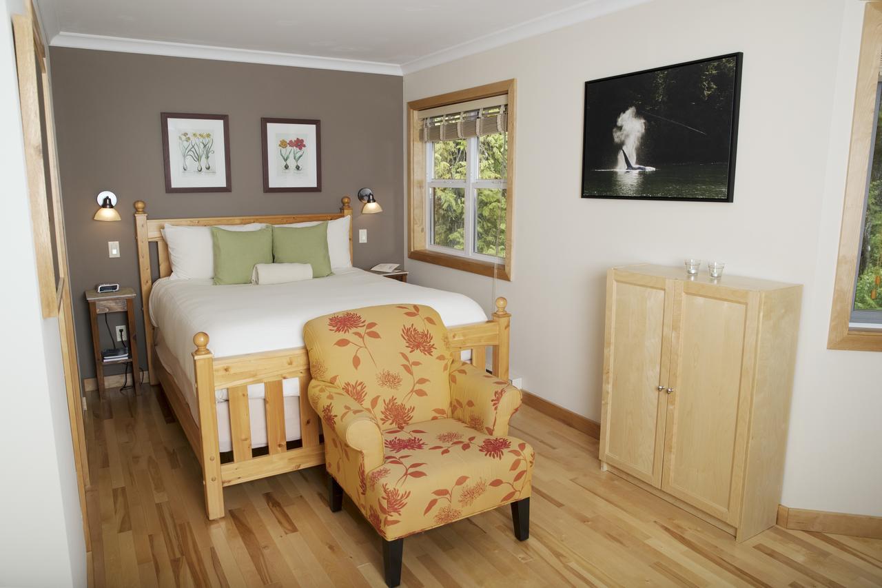 Chesterman Hideaway Hotel Tofino Esterno foto