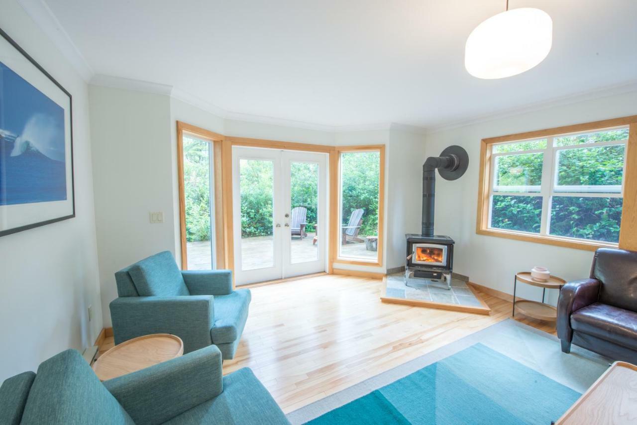 Chesterman Hideaway Hotel Tofino Esterno foto