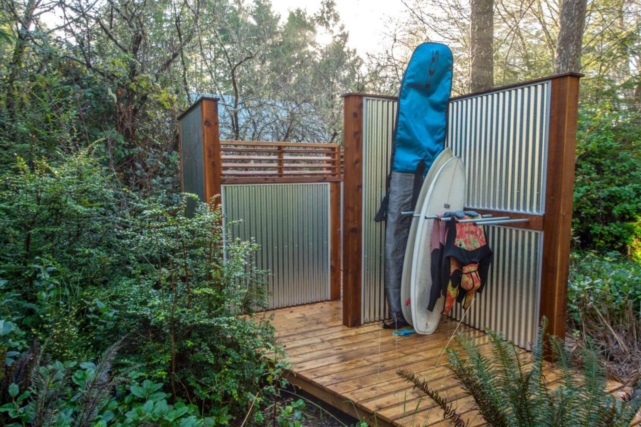 Chesterman Hideaway Hotel Tofino Esterno foto